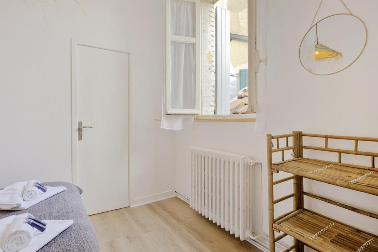 Appartement Des Halles - Welkeys Biarriz Exterior foto